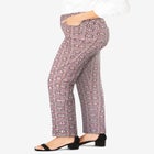 Comfort Waist Stretch Denim Straight-Leg Jean image number null