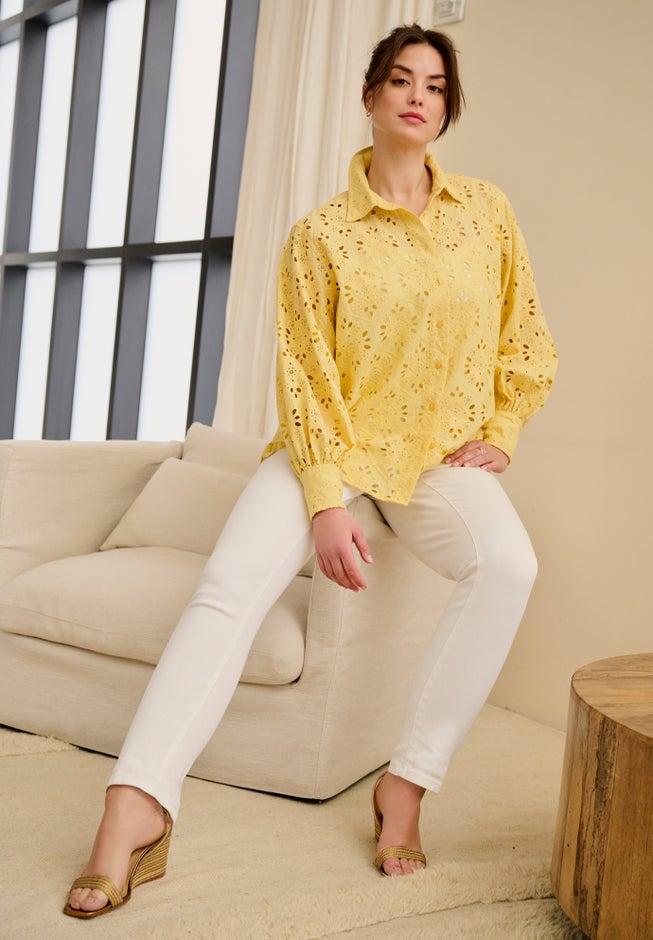 Mid-Rise Stretch 5-Pocket Relaxed Fit Boyfriend Jeans image number 5