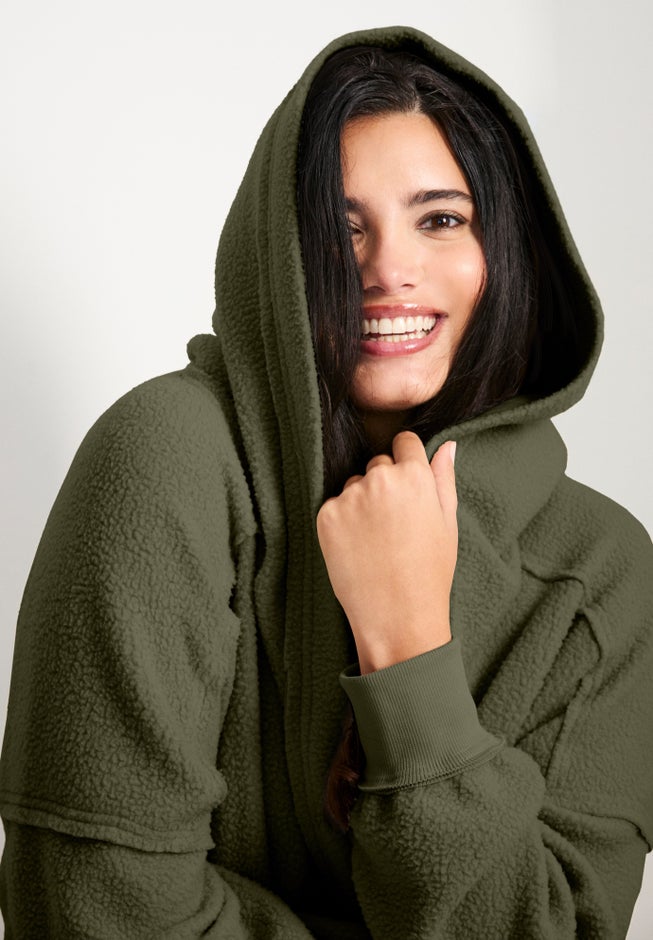 Weekender Hooded Fleece Jacket image number 1