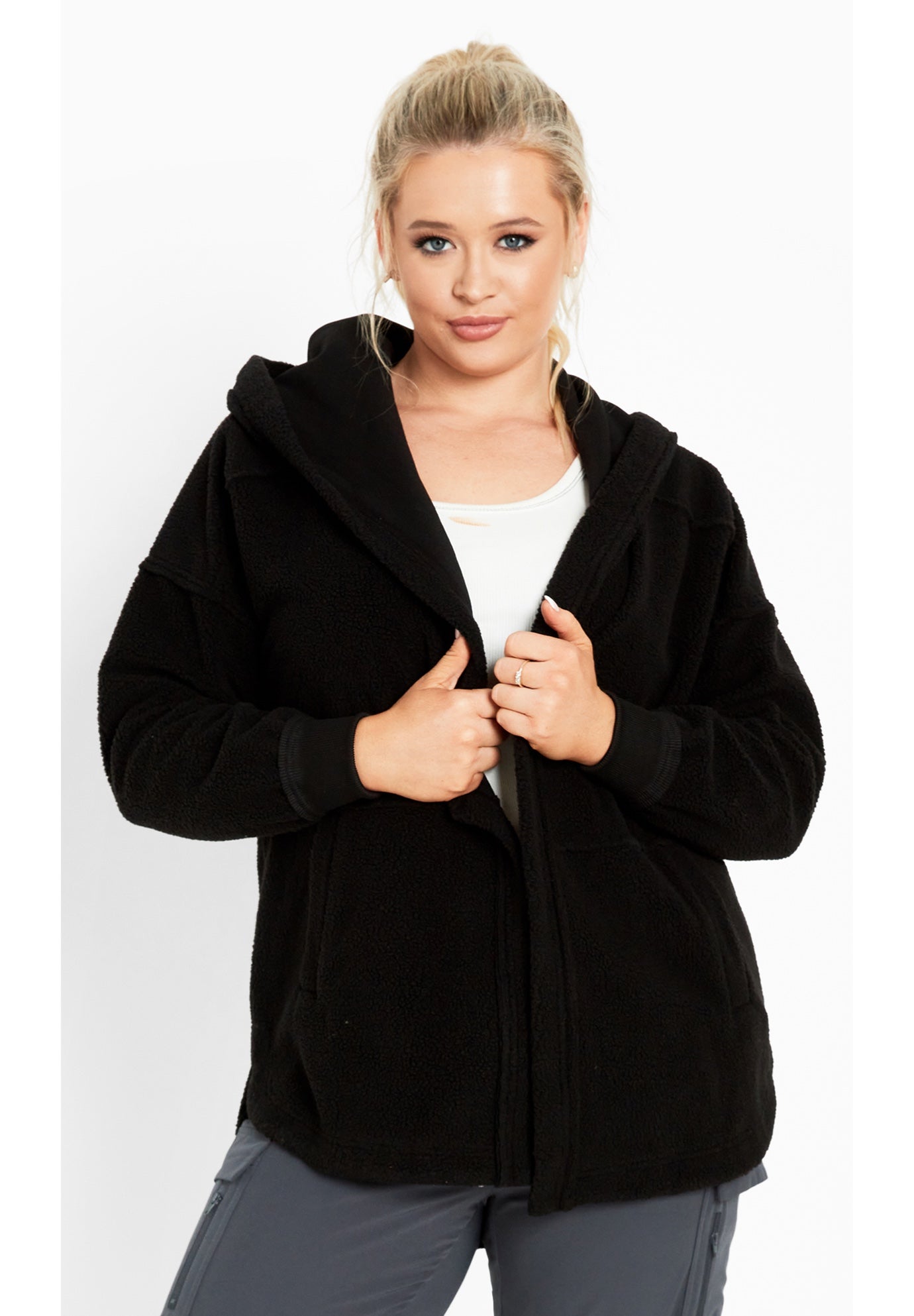 Weekender Hooded Fleece Jacket image number 2