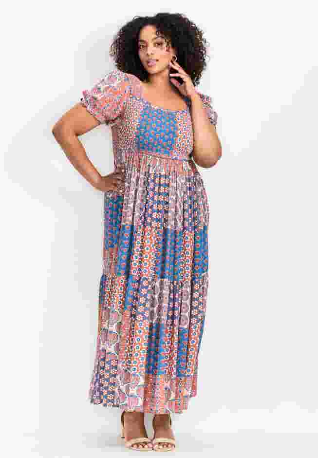 Sophia Shirred Bodice Maxi Dress image number 3