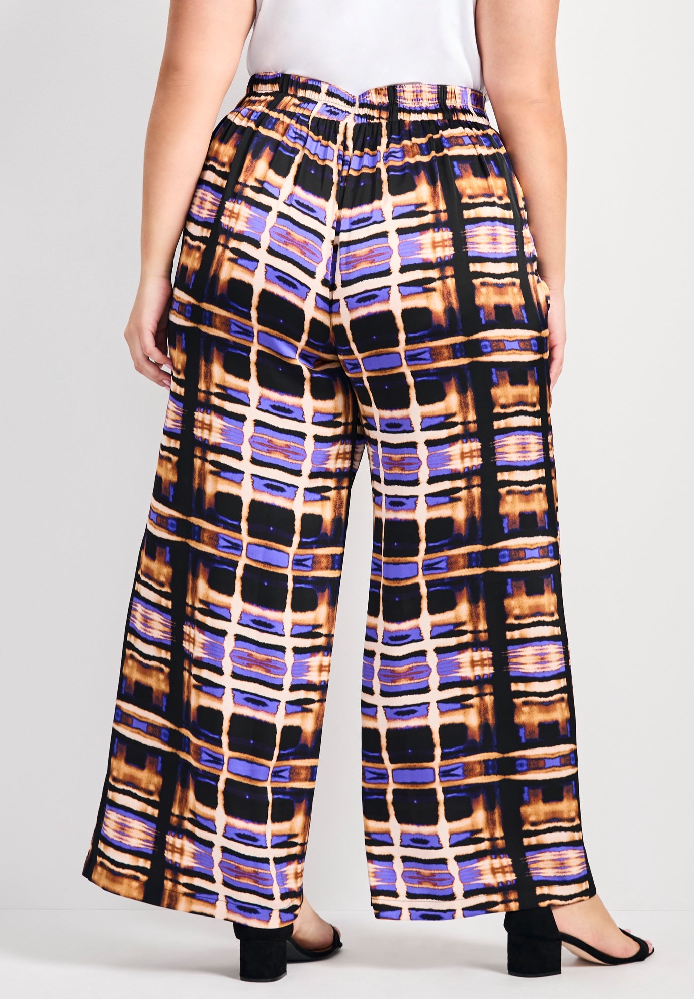 Goldi Wide Leg Satin Pant image number 3