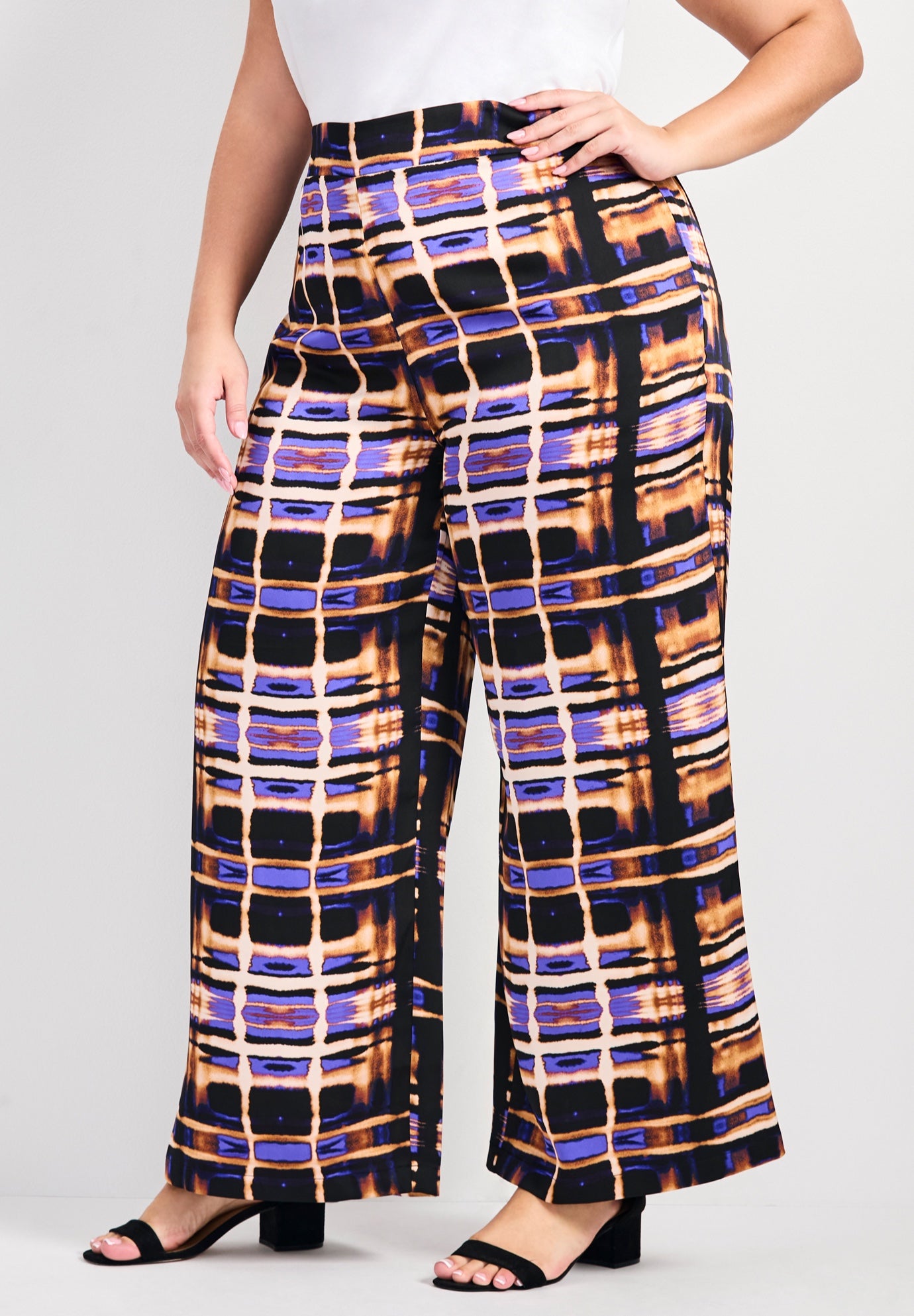 Goldi Wide Leg Satin Pant image number 2