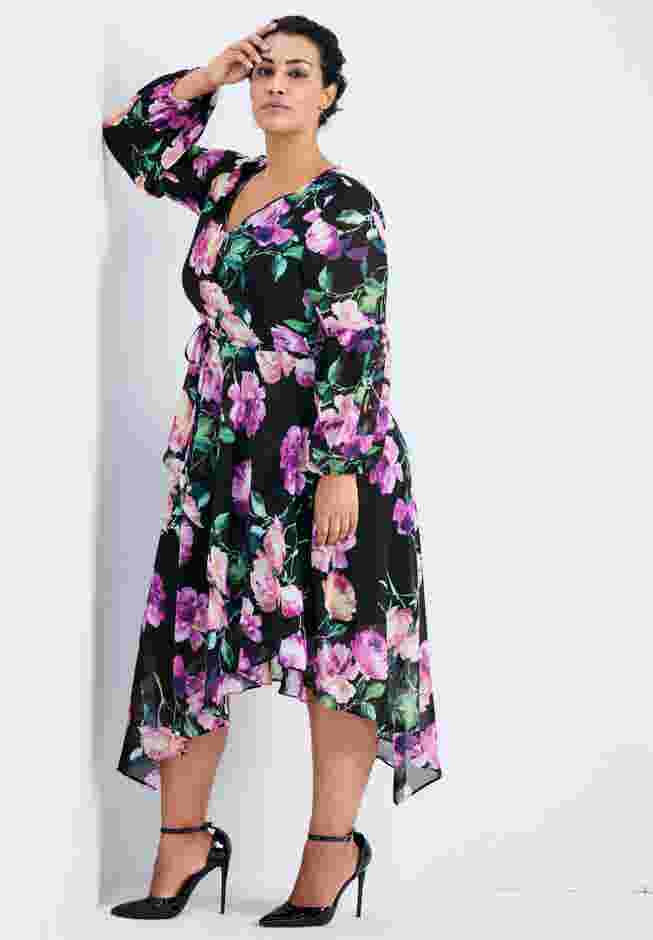 Endless Love Chiffon Dress image number 2