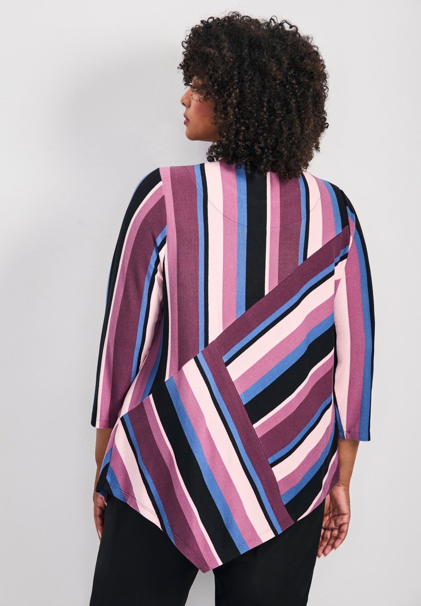 Kaya Asymmetrical Hacci Top image number 2