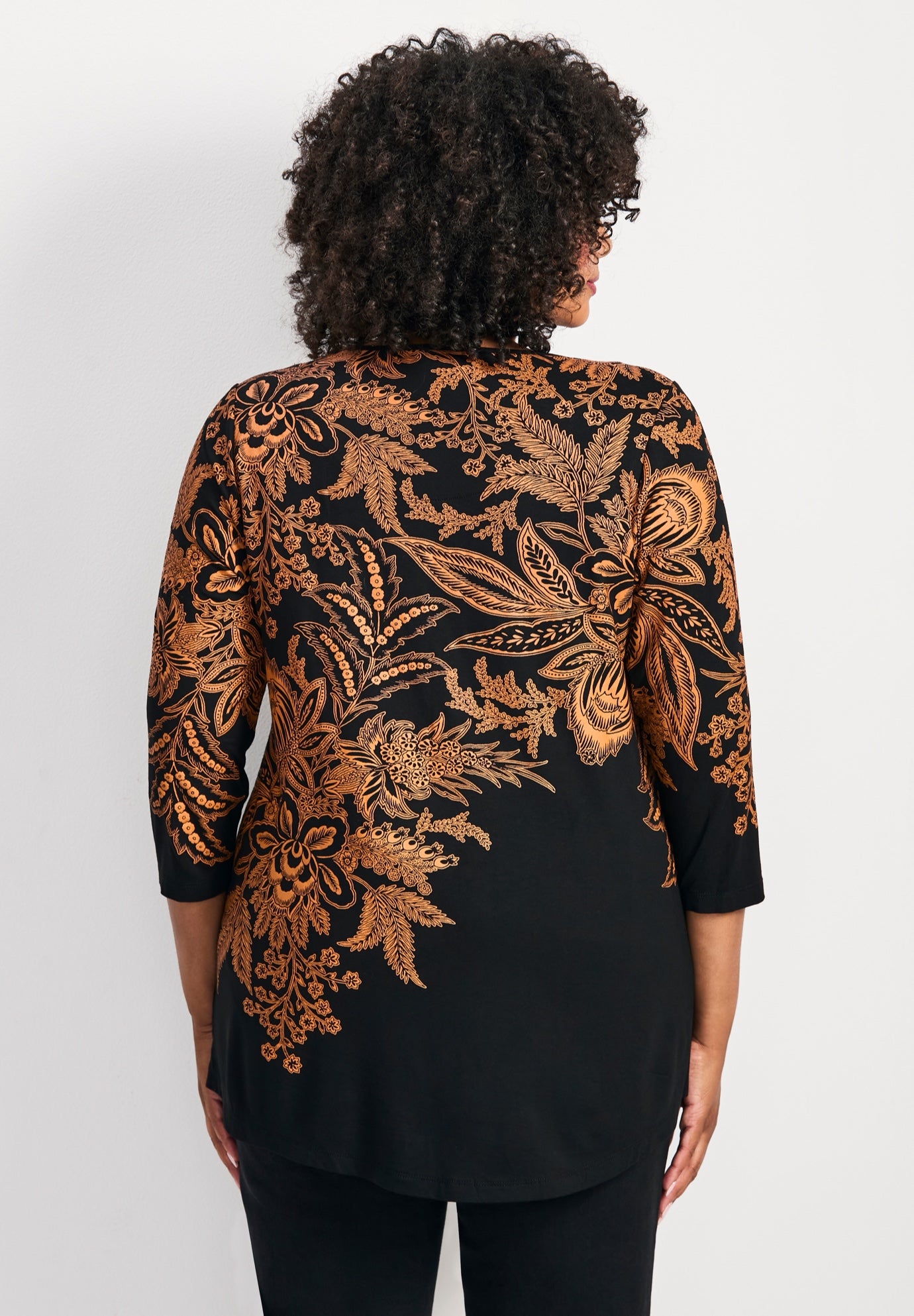 Millie 3/4 Sleeve Top image number 2