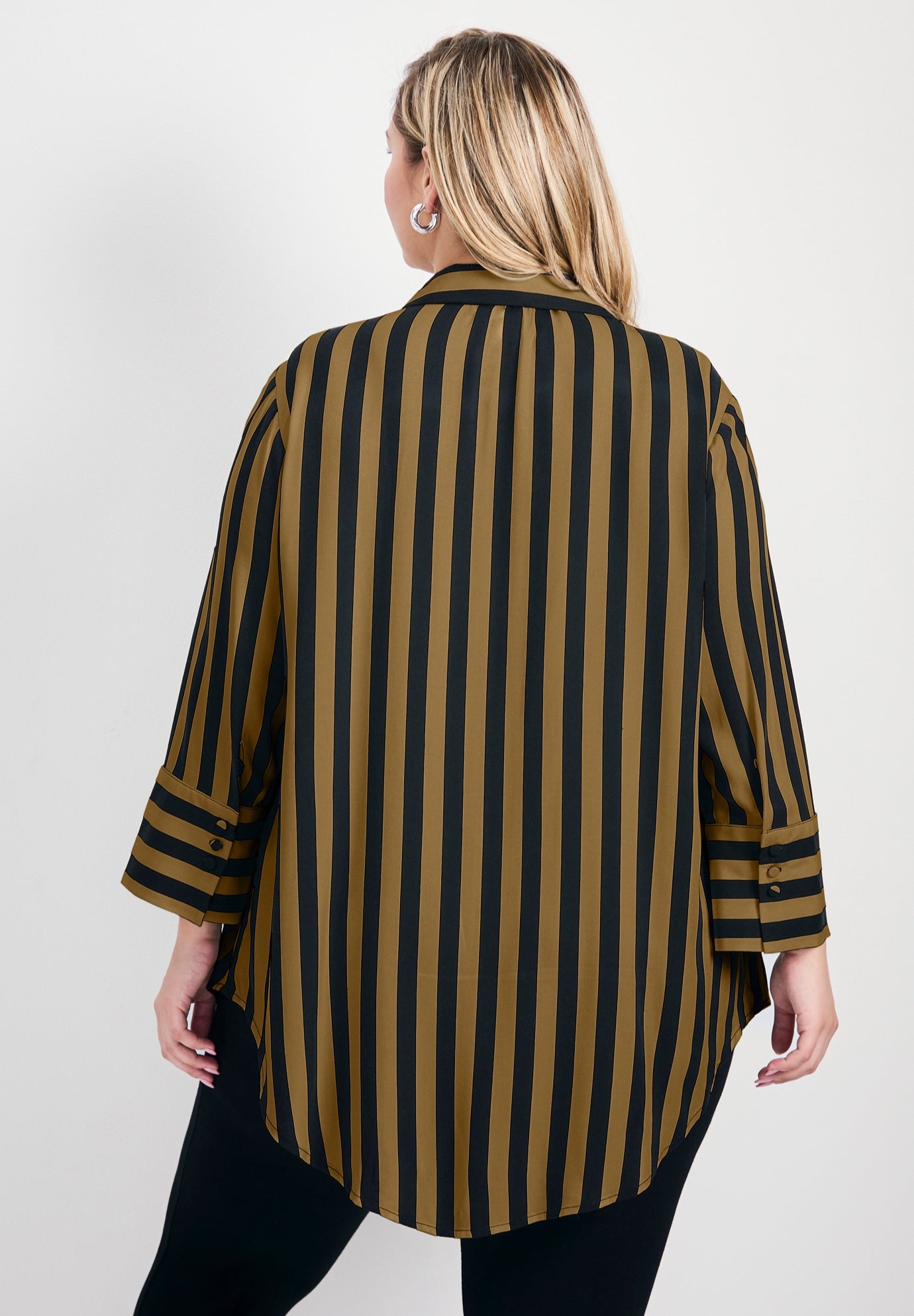 Linear Longline Stripe Shirt image number 1