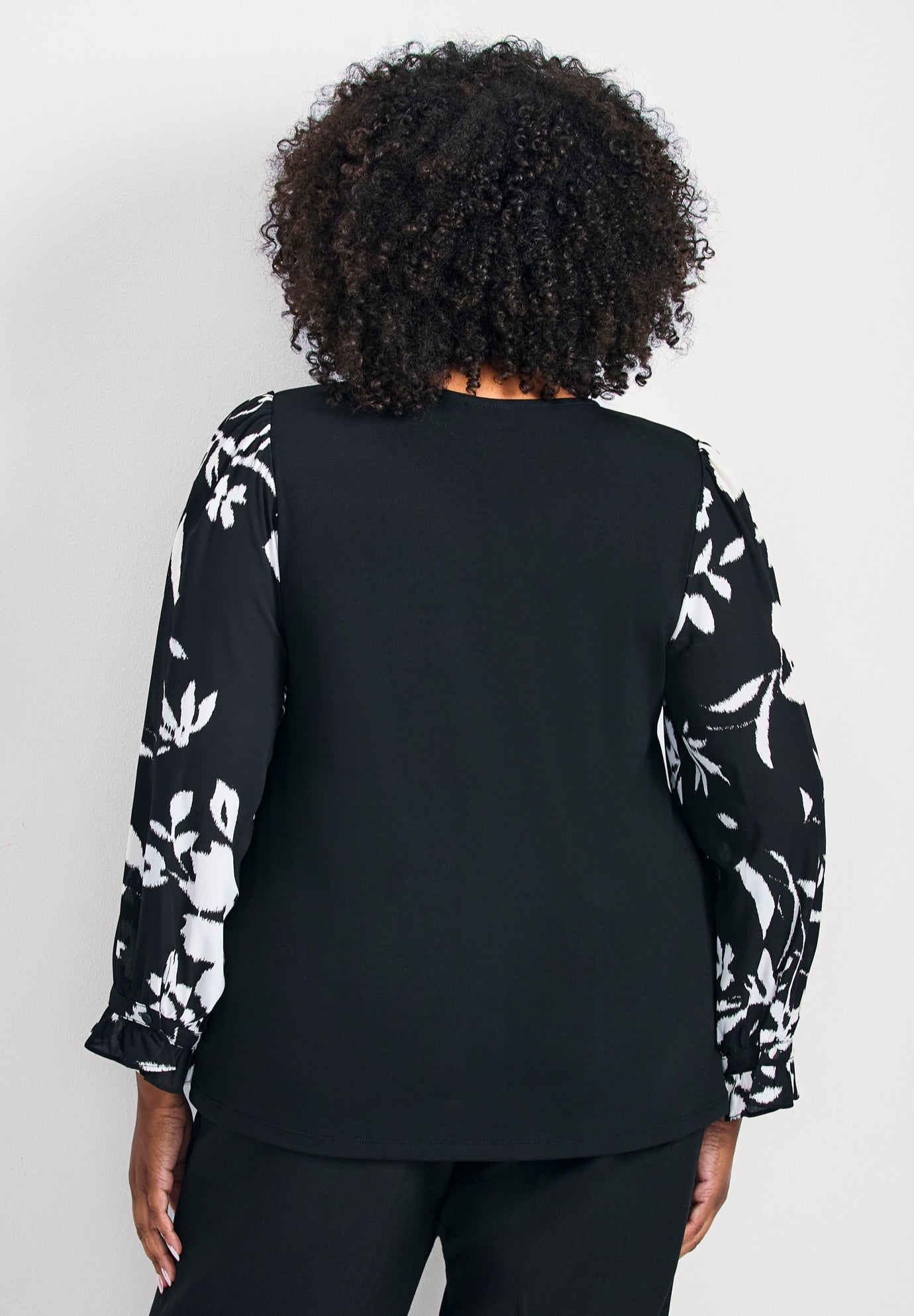 Scarlet Mix Media Top image number 1