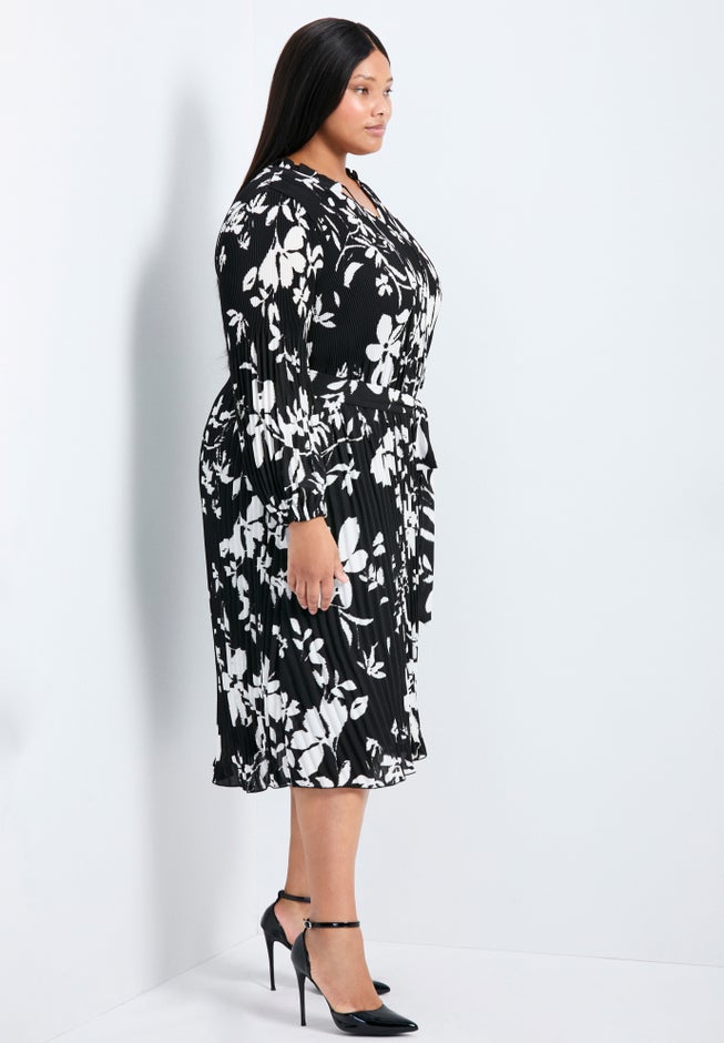 Liana Pleated Blouson Sleeve Dress image number 2