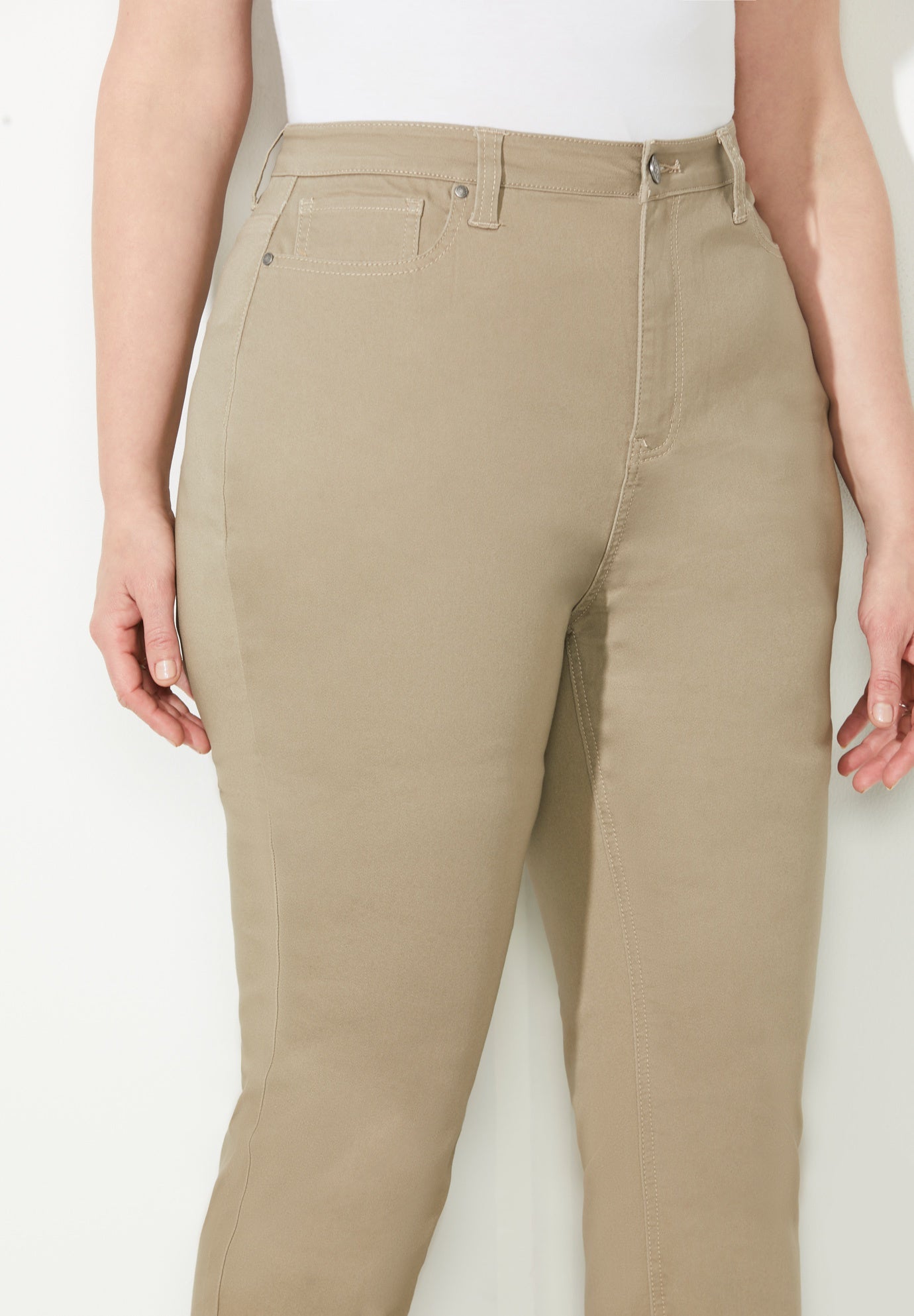 Softluxe Sateen Stretch Curvy Pant image number 6