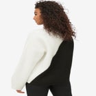 Colorblock Pullover Sweater image number null