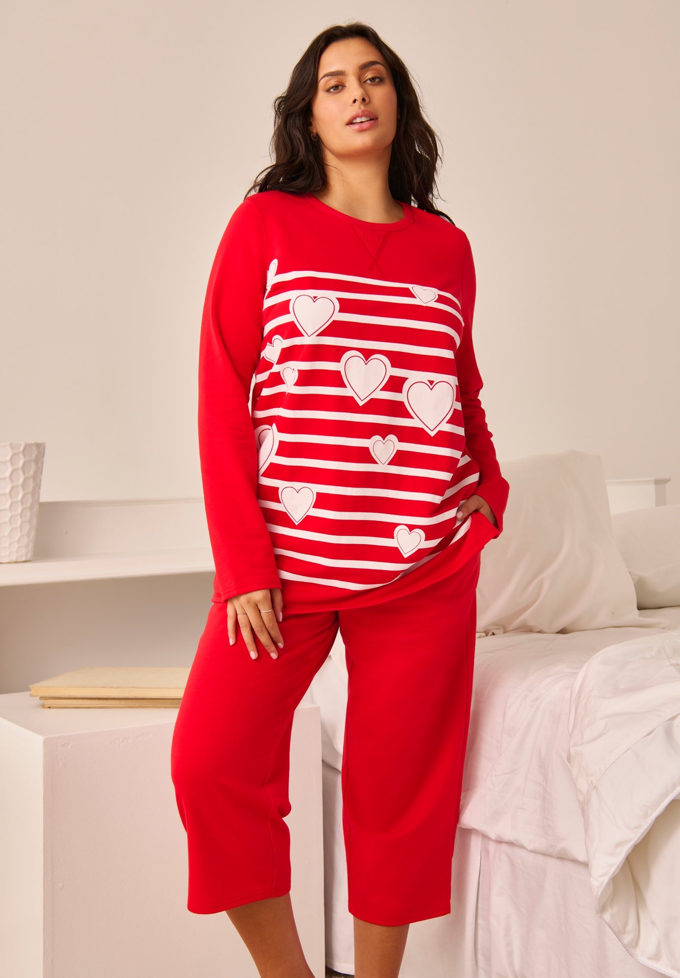 Avenue Body 2-Piece Set Sweatshirt Capri image number 0