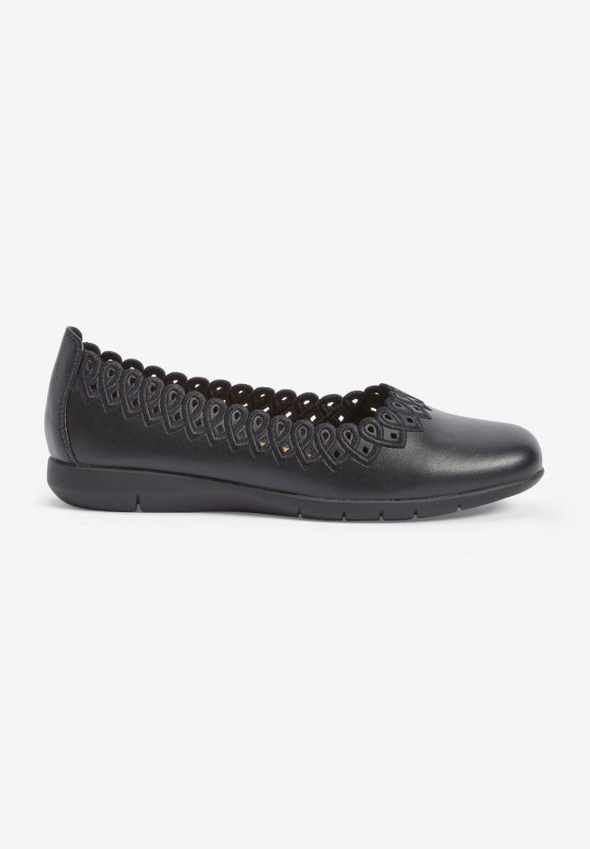 The Vivi Slip On Flat image number 3