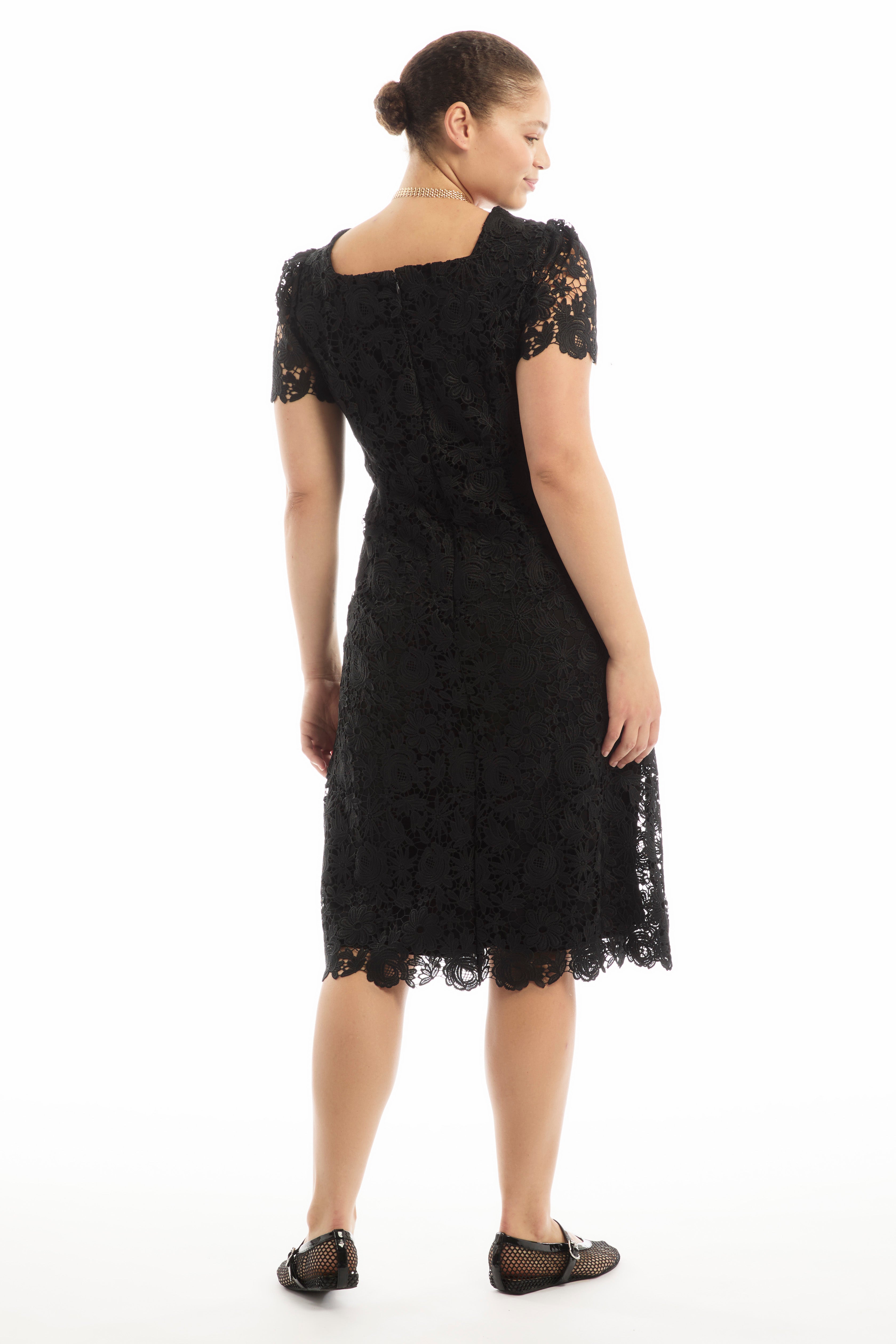Square-Neck Lace Midi Dress image number 1