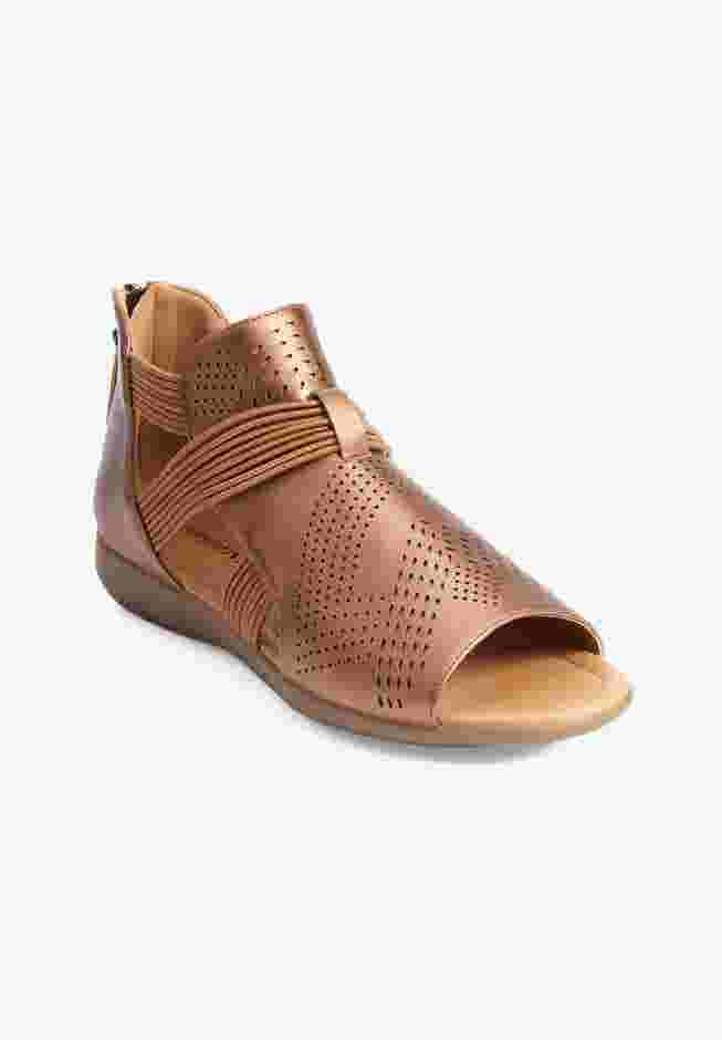 The Shiana Shootie by Comfortview image number 0