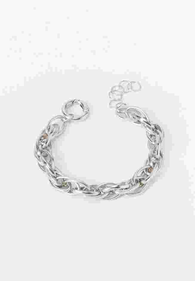 Chain Link Bracelet image number 2