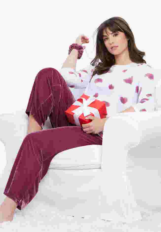 Pajama Set with FREE Velour Scrunchie image number 4