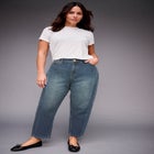 Barrel Leg Jean image number null