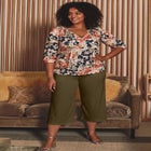 Knit Gauze Smocked Wide-Leg Crop image number null