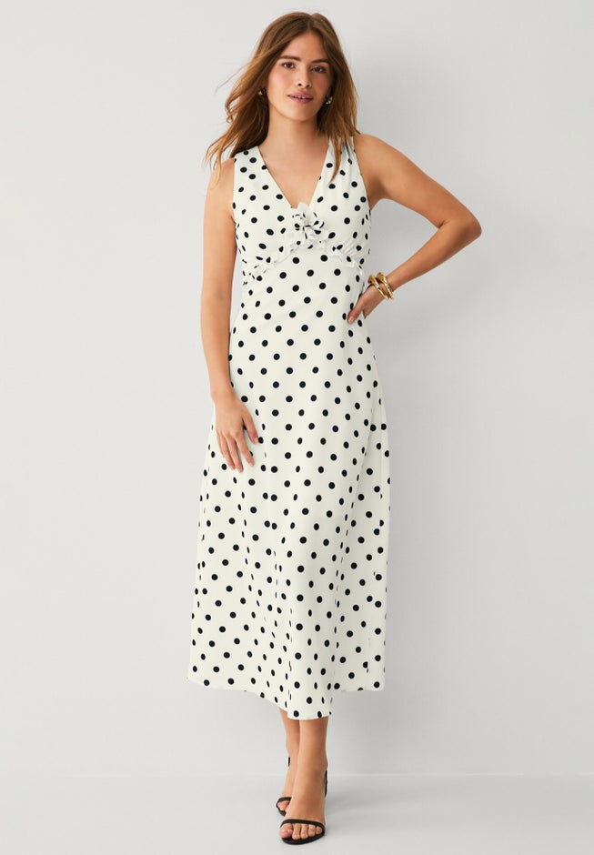 Sleeveless A-line Long Midi Dress With Flower Pin image number 1