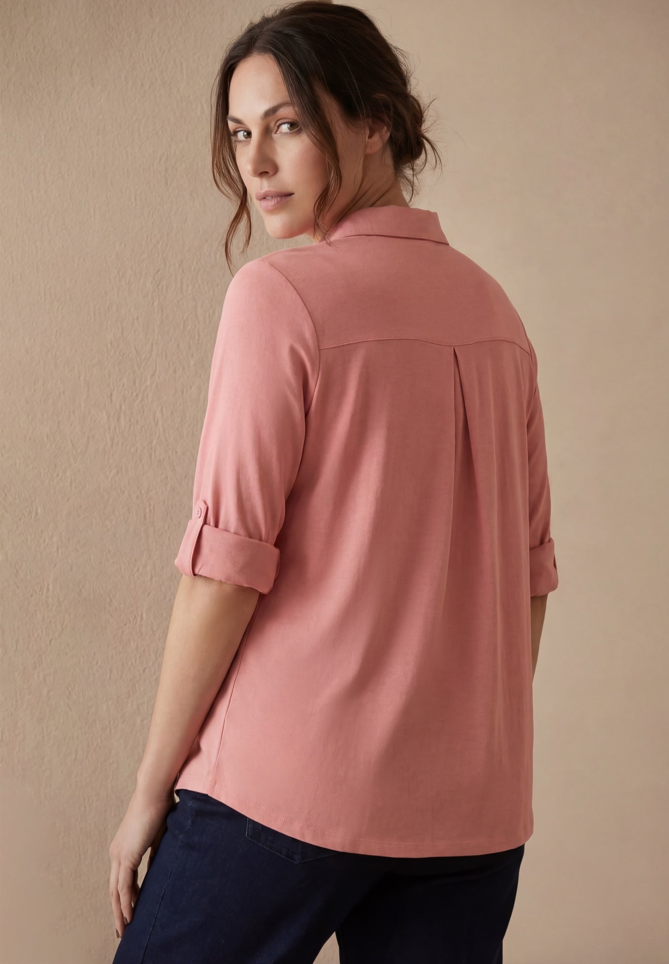 Everyday Roll-Tab Shirt image number 3