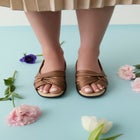 The Pearl Sandal image number null