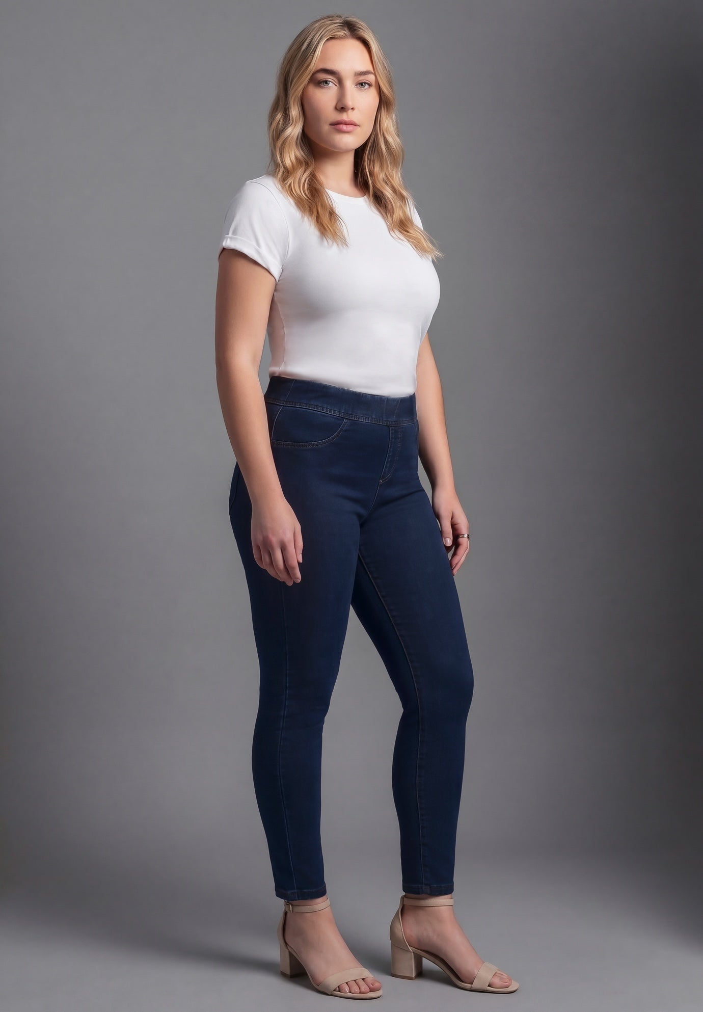 Gabrielle Knit Denim Legging image number 2