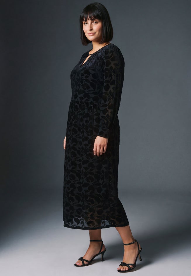 Keyhole Velvet Burnout Dress image number 2