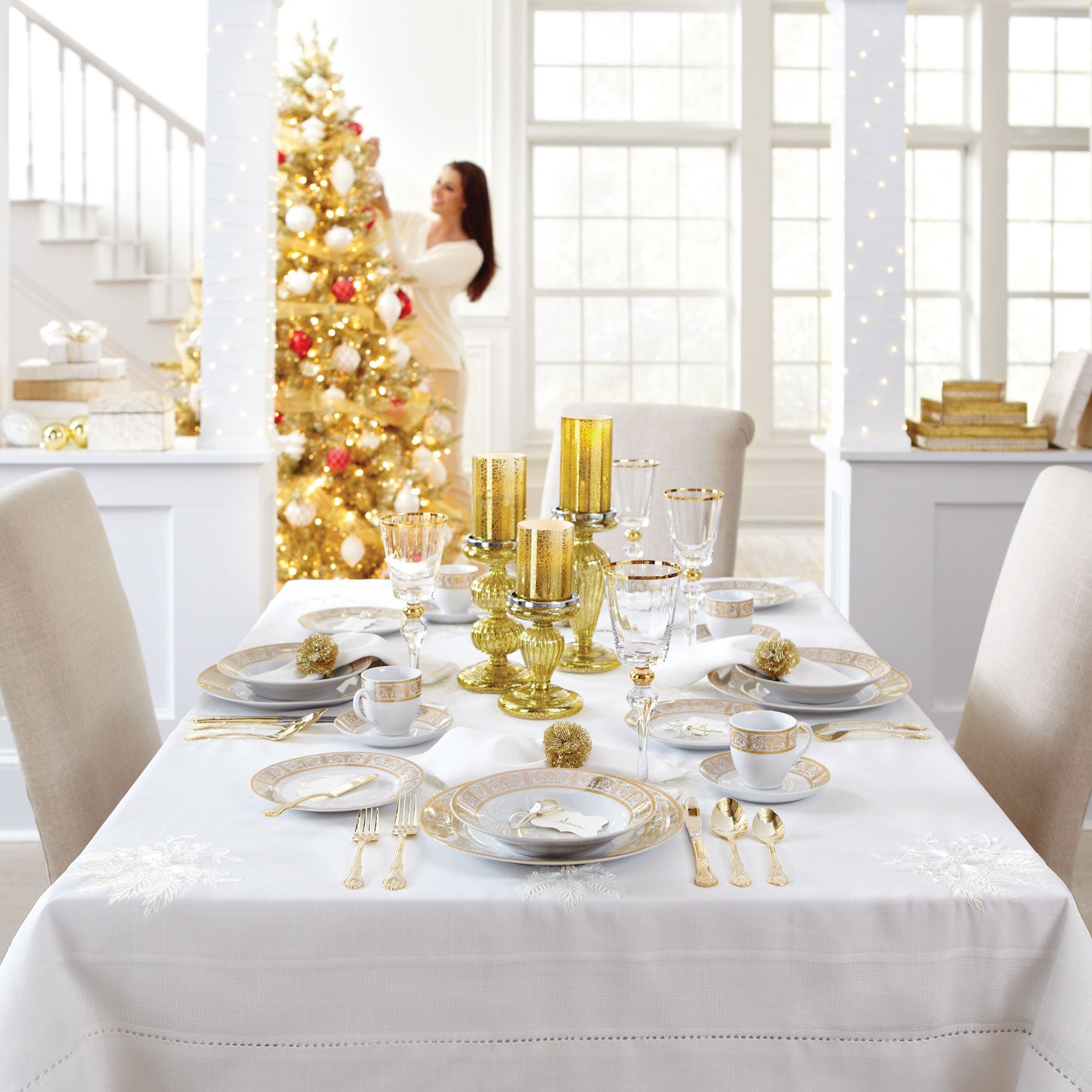 Medici 40-Pc. Golden Porcelain Dinnerware Set image number 2